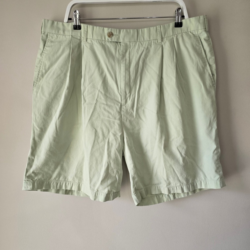 Bobby Jones Mens Pleated Golf Shorts Size 42 Green Cotton Tencel Relaxed Fit